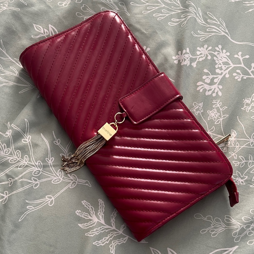 bebe convertible crossbody / clutch